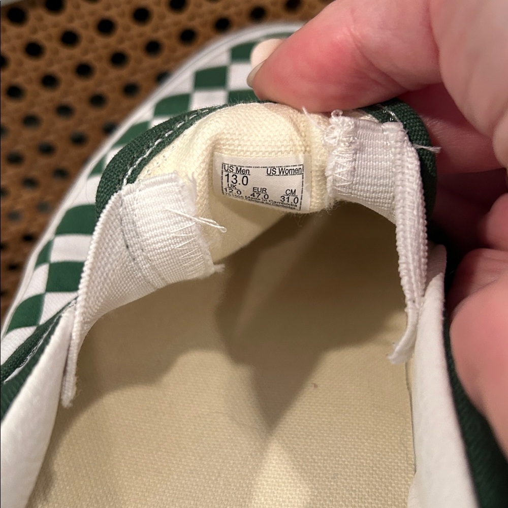 Men’s Sz 13 Vans Classic Slip-On Checkerboard Shoe in green - Picture 8 of 8